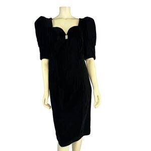 1990s Cachet by Bari Protas Black Velvet Sweetheart puffy sleeve Dress size 9/10